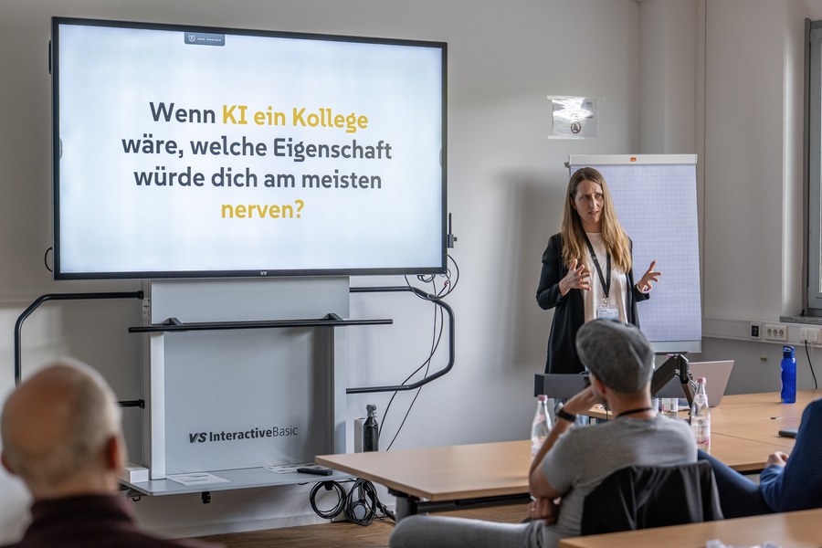 Dr. Vroni Hackl beim Digitaltag