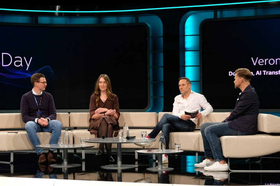 Paneldiskussion im Studio von Sky Deutschland